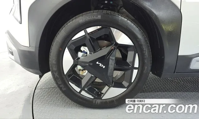 Kia Seltos — Фото автомобиля 5