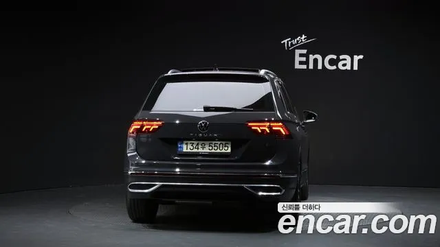 Volkswagen Tiguan Tiguan 2 поколение 2.0 TDI Prestige — Фото автомобиля 4