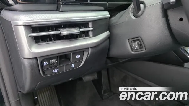 Hyundai Grandeur GN7 — Фото автомобиля 14
