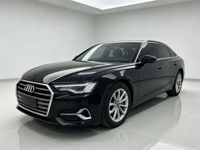 Фотография автомобиля — Audi A6L
