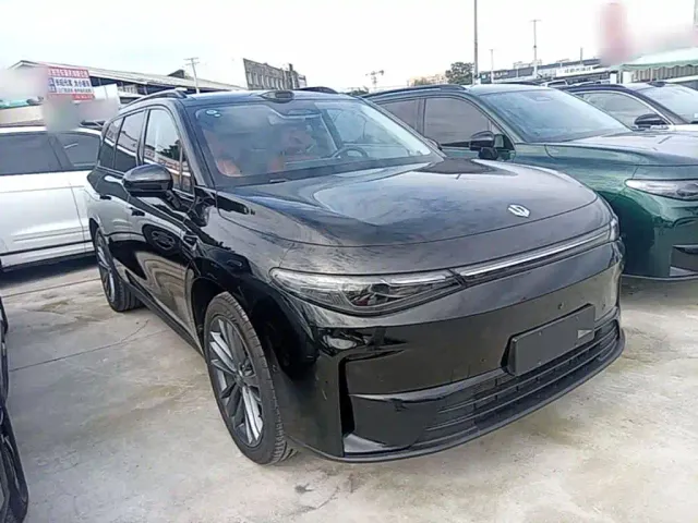 Leapmotor C16 — Фото автомобиля 3