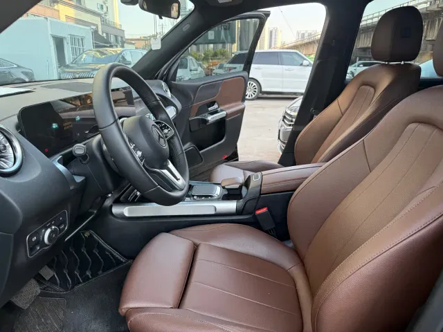 Mercedes-Benz GLB-Class — Фото автомобиля 14