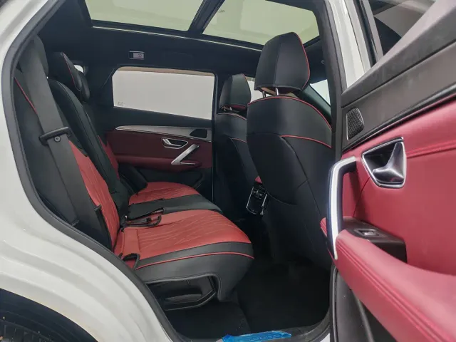 Jetour X70 Plus — Фото автомобиля 11