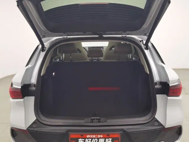 BYD Yuan PLUS — Фото автомобиля 16