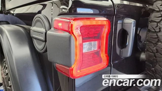 Jeep Wrangler Wrangler (JL) 2.0 Rubicon 2 двери — Фото автомобиля 23