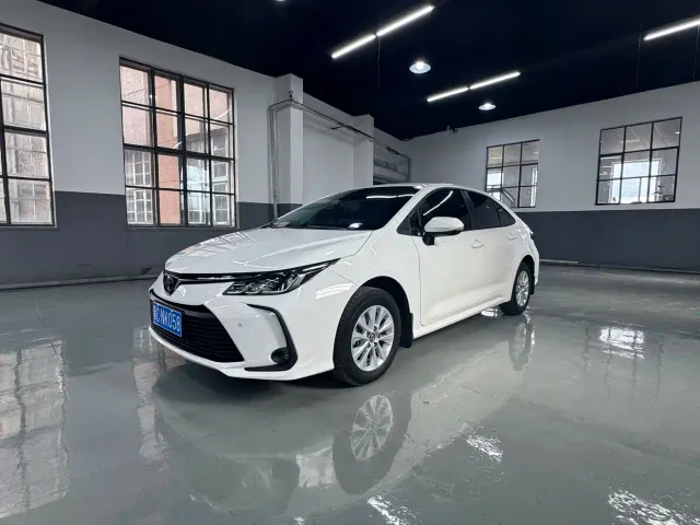 Фотография автомобиля — Toyota Corolla