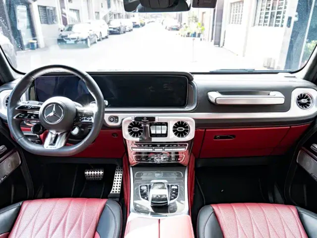Mercedes-Benz G-Class — Фото автомобиля 24