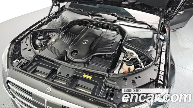 Mercedes-Benz S-Class — Фото автомобиля 6