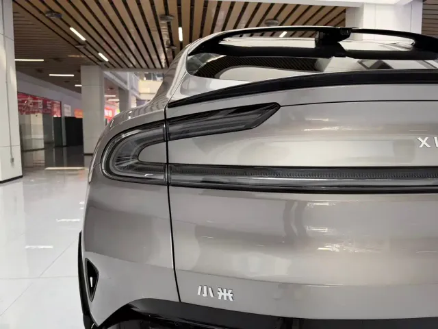 Xiaomi YU7 — Фото автомобиля 25