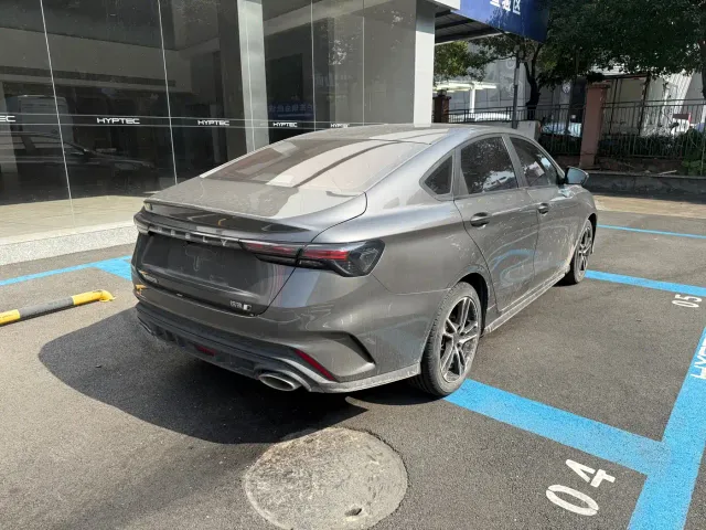 Geely Binrui — Фото автомобиля 10