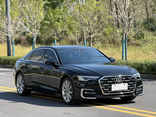 Audi A6L — Фото автомобиля 3