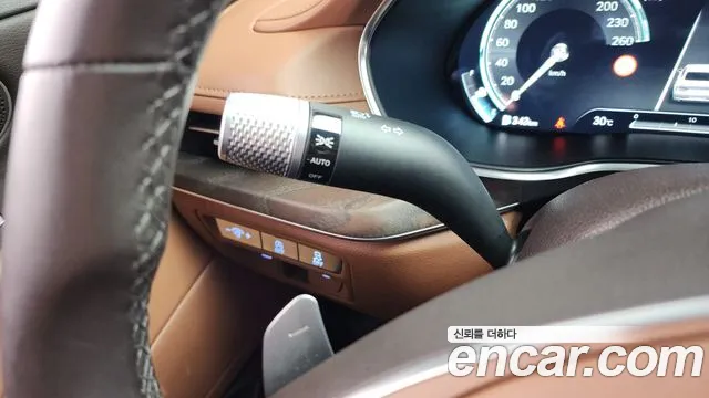 Genesis G80 RG3 — Фото автомобиля 30