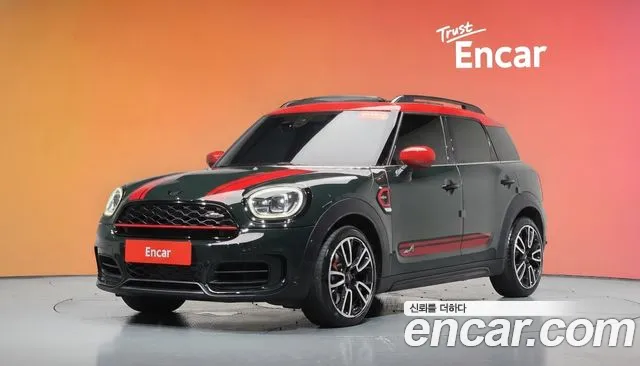 Фотография автомобиля — MINI Countryman