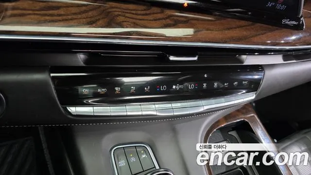 Cadillac Escalade Escalade 5 поколение — Фото автомобиля 17