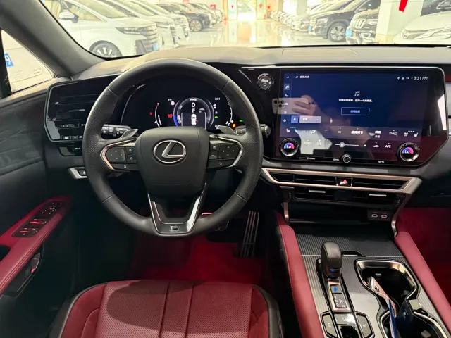 Lexus Lexus RX 2023 500h 4WD F SPORT Performance — Фото автомобиля 12