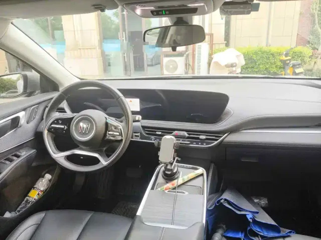 Buick LaCrosse — Фото автомобиля 10