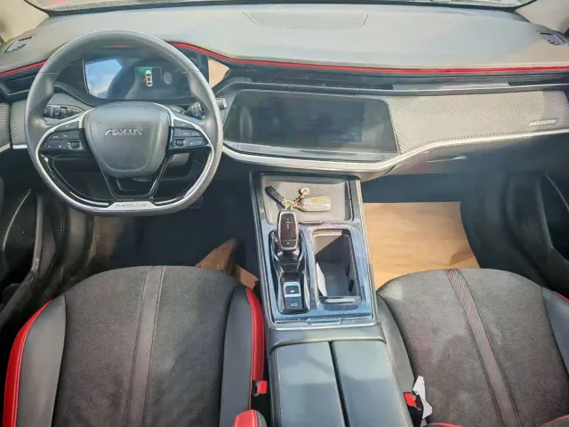 Dongfeng Yixuan MAX — Фото автомобиля 9