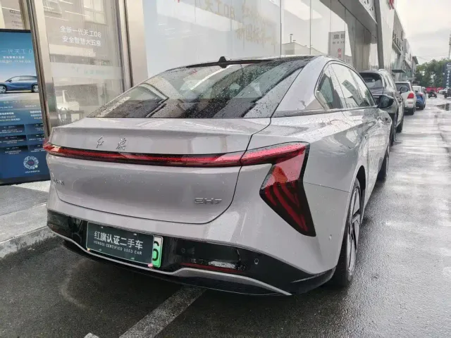 Hongqi EH7 — Фото автомобиля 7