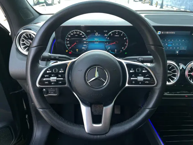 Mercedes-Benz GLB-Class — Фото автомобиля 15