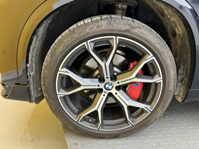 BMW X5 — Фото автомобиля 10