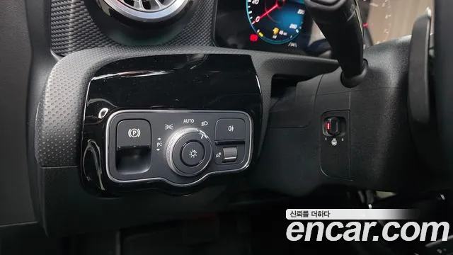 Mercedes-Benz A-Class W177 — Фото автомобиля 27