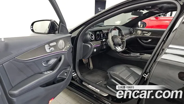 Mercedes-Benz E-Class W213 — Фото автомобиля 15