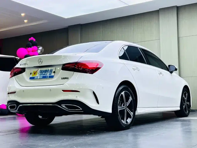 Mercedes-Benz A-Class — Фото автомобиля 4
