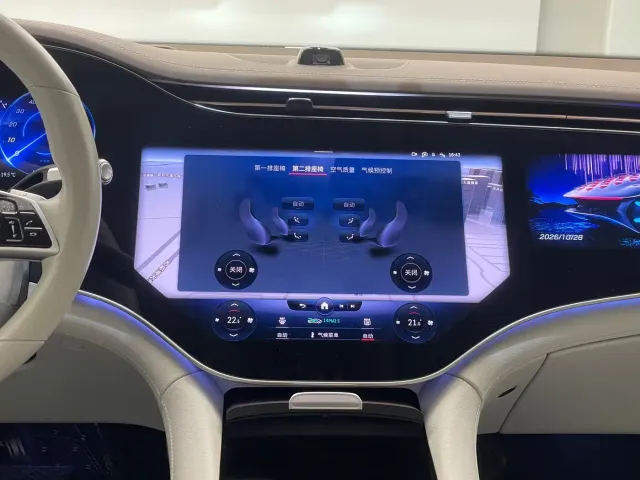 Mercedes-Benz EQS SUV — Фото автомобиля 13
