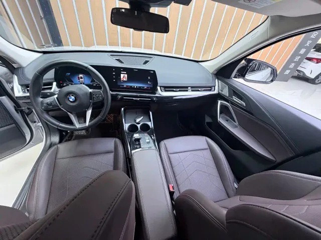 BMW X1 — Фото автомобиля 10