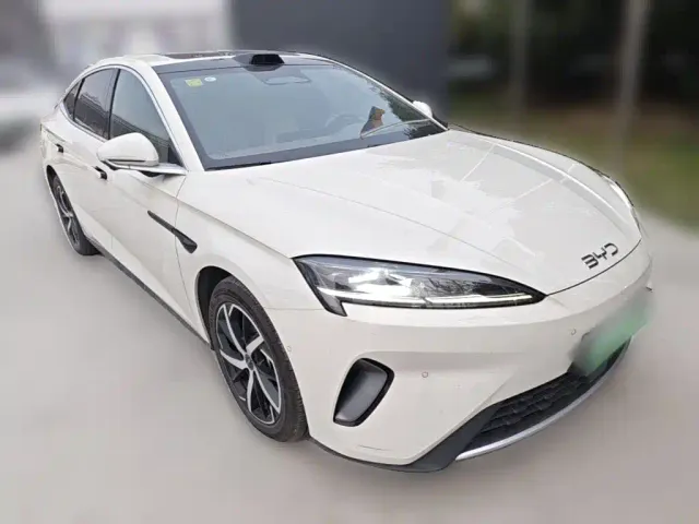 BYD Seal 07 DM-i — Фото автомобиля 5