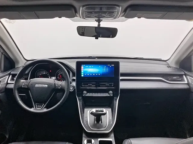 Haval M6 — Фото автомобиля 7