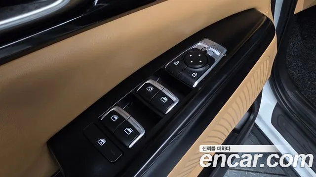 Kia Canival Carnival 4 поколение Бензин 9 мест Prestige — Фото автомобиля 15