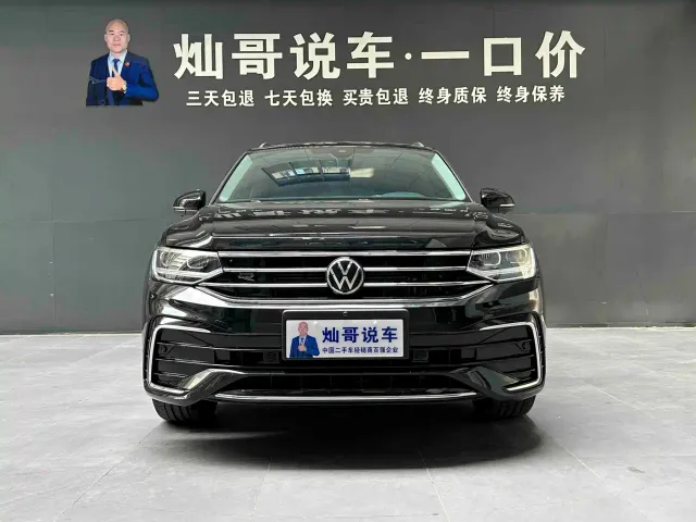 Volkswagen Tiguan L — Фото автомобиля 2
