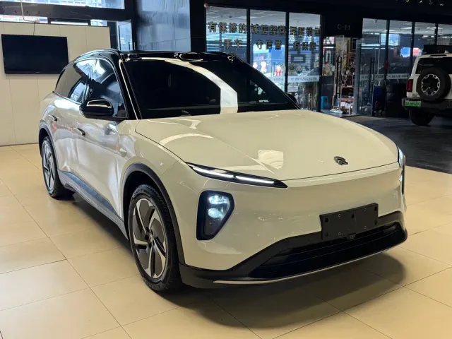 Nio ES6 — Фото автомобиля 12
