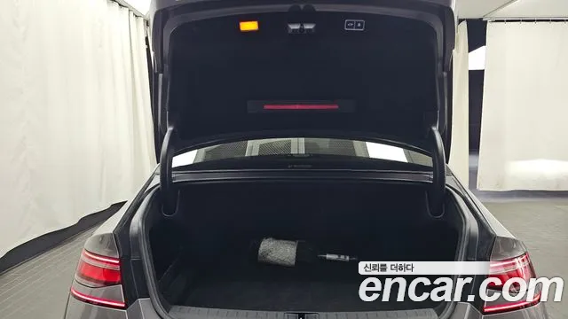 Genesis G90 Бензин 3.5 Turbo 2WD — Фото автомобиля 20