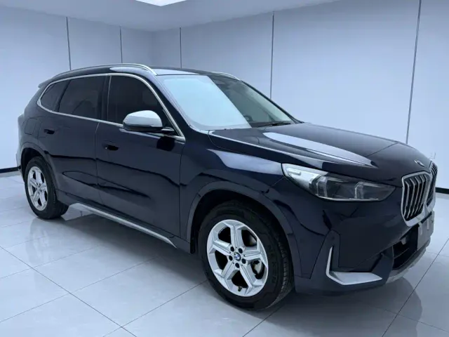 BMW X1 — Фото автомобиля 3