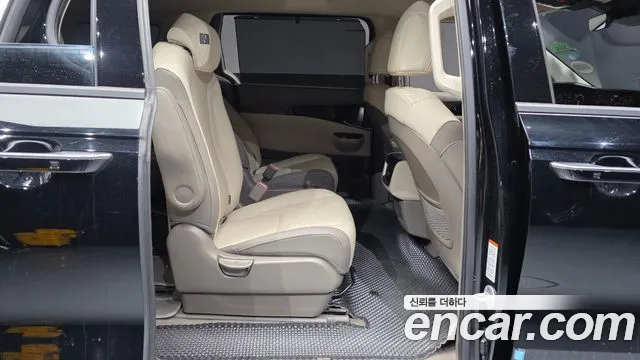 Kia Canival Carnival 4 поколение Бензин 9 мест Noblesse — Фото автомобиля 12