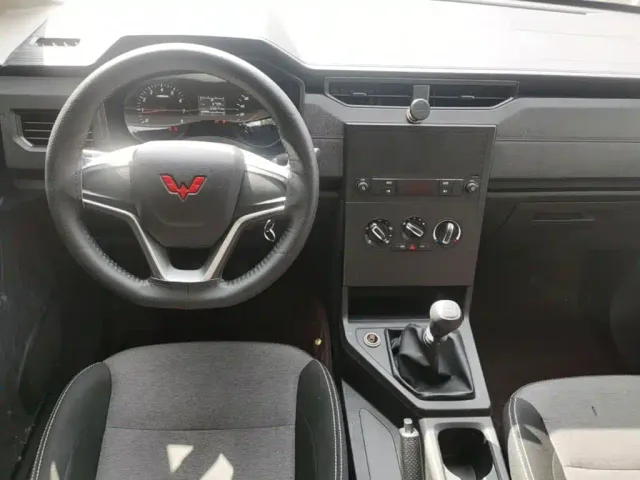 Wuling Zhengcheng — Фото автомобиля 9