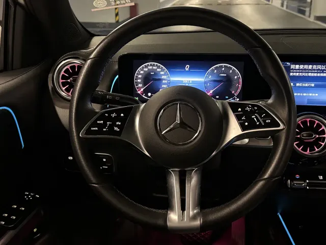 Mercedes-Benz GLB-Class — Фото автомобиля 17