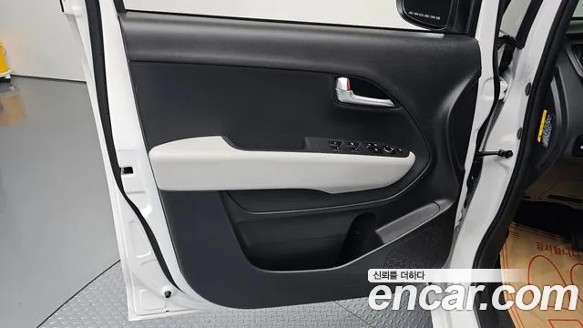 Kia RAY Новый Kia Ray Signature X Line — Фото автомобиля 24
