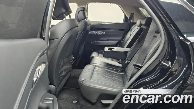 Genesis GV70 3.5T Бензин AWD — Фото автомобиля 9