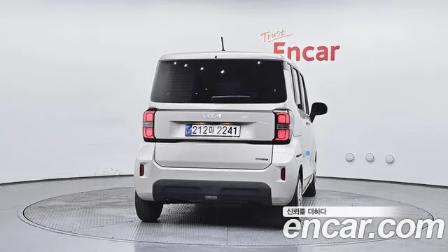 Kia RAY Новый Kia Ray Фургон — Фото автомобиля 4