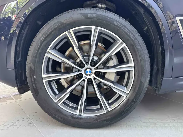 BMW X5 — Фото автомобиля 18