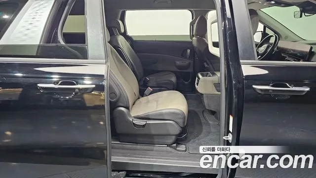 Kia Carnival 4th Gen — Фото автомобиля 17