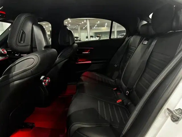 Mercedes-Benz Mercedes-Benz C-Class 2023 C 260 L Sport — Фото автомобиля 14