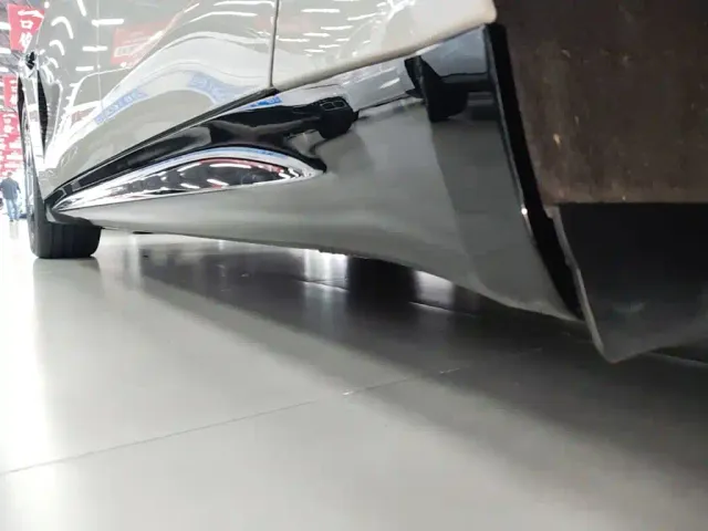 Xiaomi SU7 — Фото автомобиля 21