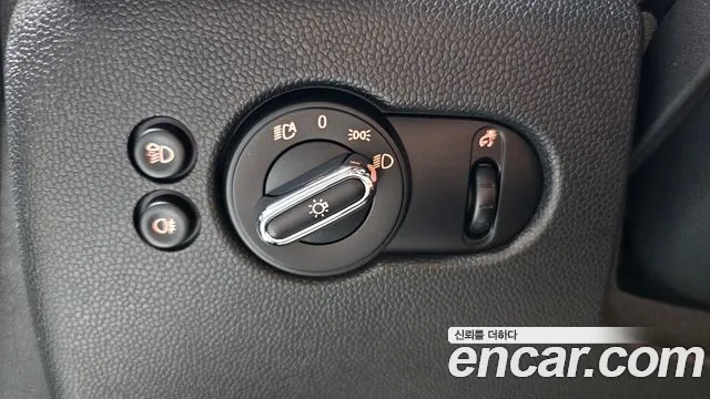 Mini Cooper Convertible — Фото автомобиля 27