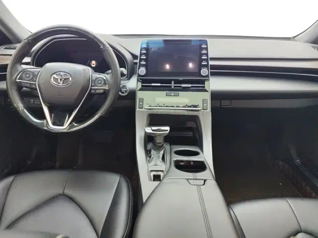 Toyota Avalon — Фото автомобиля 12