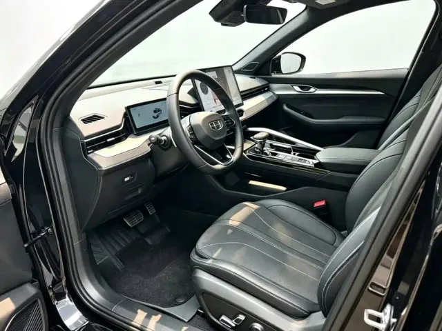 Geely Xingrui — Фото автомобиля 4