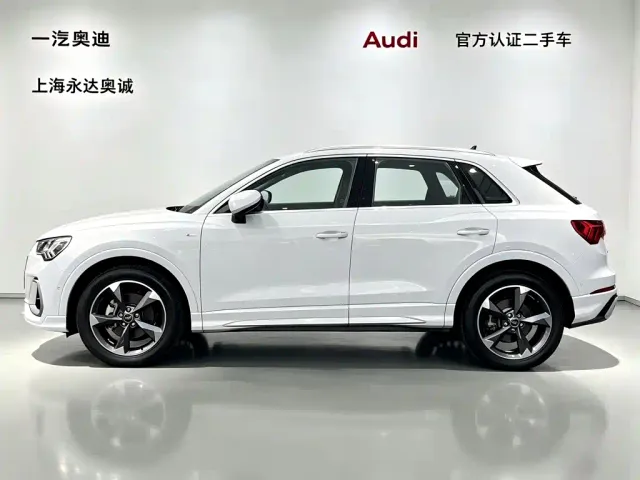 Audi Q3 — Фото автомобиля 4